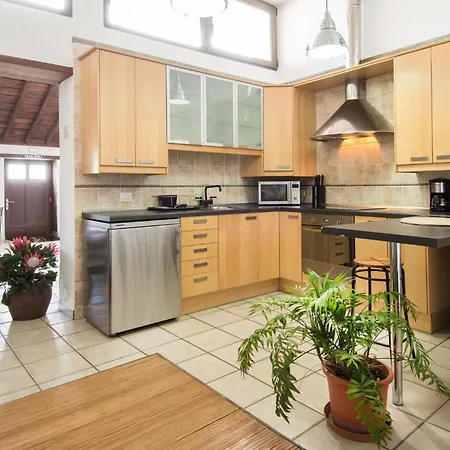 Apartament Lovely On 2 Floors With Sea View *